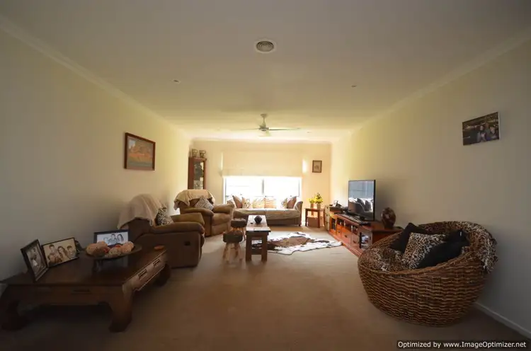 Third view of Homely house listing, 16 Eastern View Drive, Bairnsdale VIC 3875