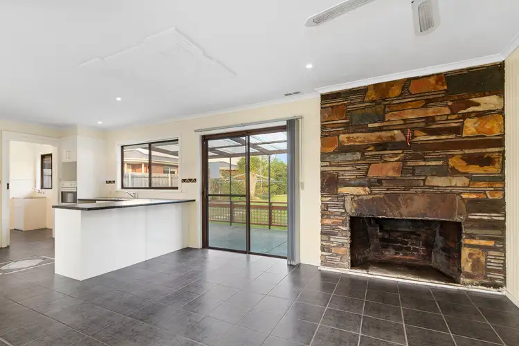 Third view of Homely house listing, 19 Dahlsen Crescent, Bairnsdale VIC 3875