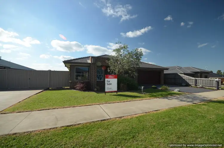29 McCallum Drive, Eastwood VIC 3875