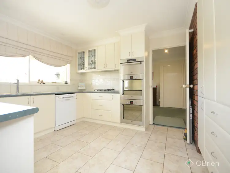 Fifth view of Homely house listing, 100 Wallace Street, Bairnsdale VIC 3875