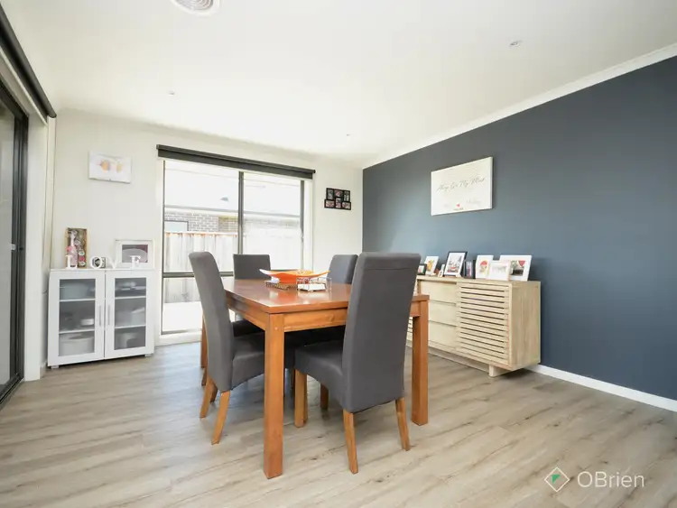 Sixth view of Homely house listing, 5 Dianella Place, Bairnsdale VIC 3875