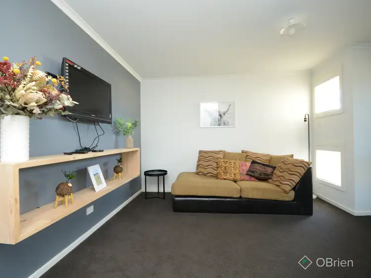 Seventh view of Homely house listing, 5 Dianella Place, Bairnsdale VIC 3875