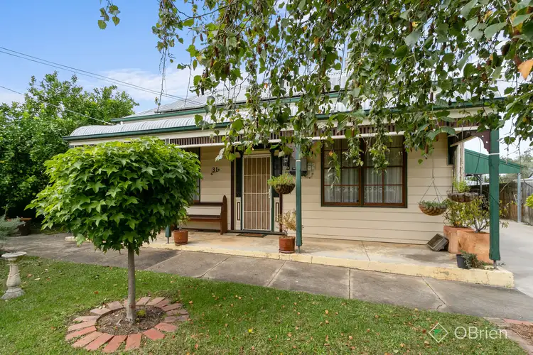 31 Pinnock Street, Bairnsdale VIC 3875