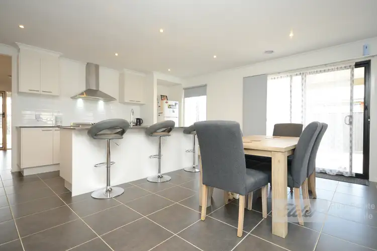 Sixth view of Homely house listing, 8 Flaxlily Court, Bairnsdale VIC 3875