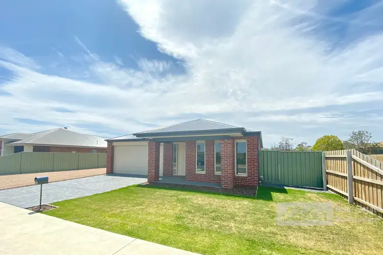 Second view of Homely house listing, 7 Haylock Drive, Paynesville VIC 3880