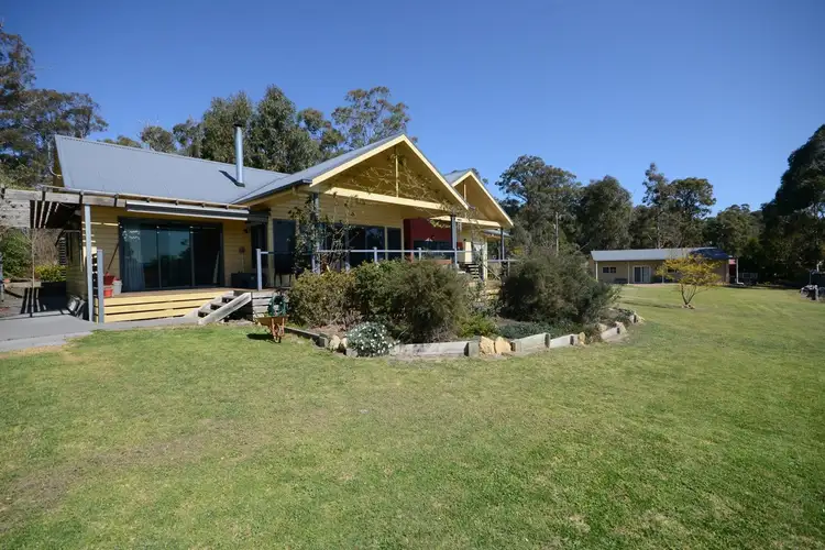 196 Mount Lookout Road, Mount Taylor VIC 3875