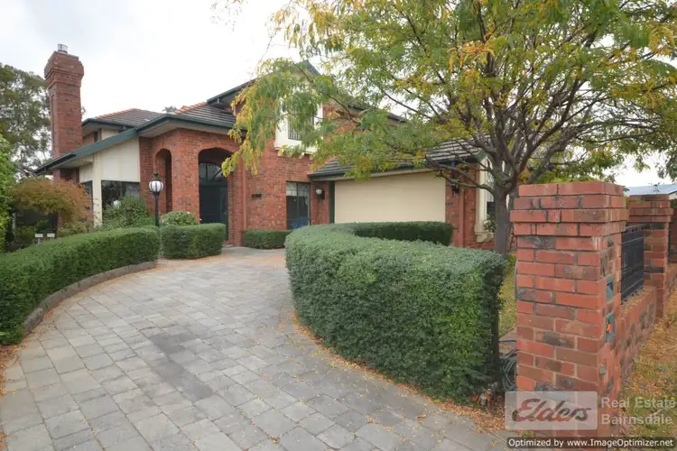 10 Alfred Place, Eastwood VIC 3875