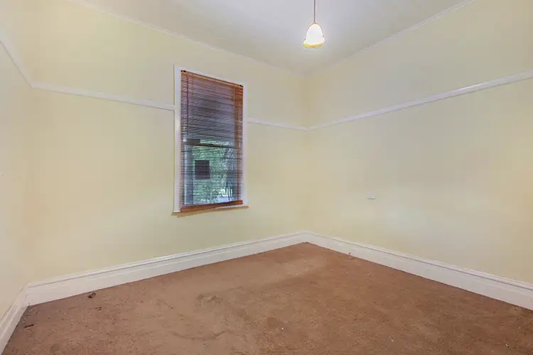 Fifth view of Homely house listing, 102 Pearson Street, Bairnsdale VIC 3875