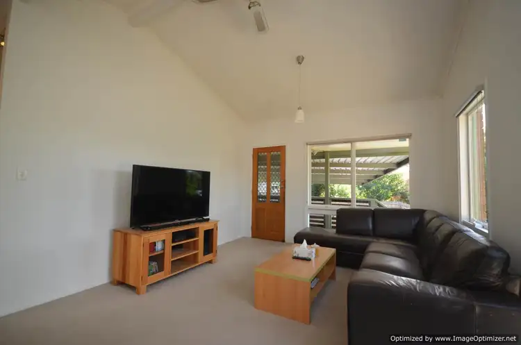 Fourth view of Homely house listing, 3 Kelsey Court, Bairnsdale VIC 3875