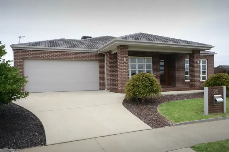 24 Gatehouse Drive, Eastwood VIC 3875