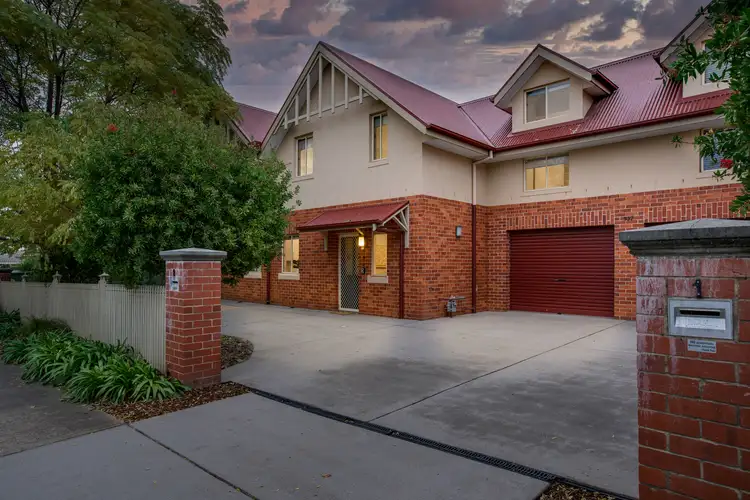 2/537 Schubach Street, East Albury NSW 2640