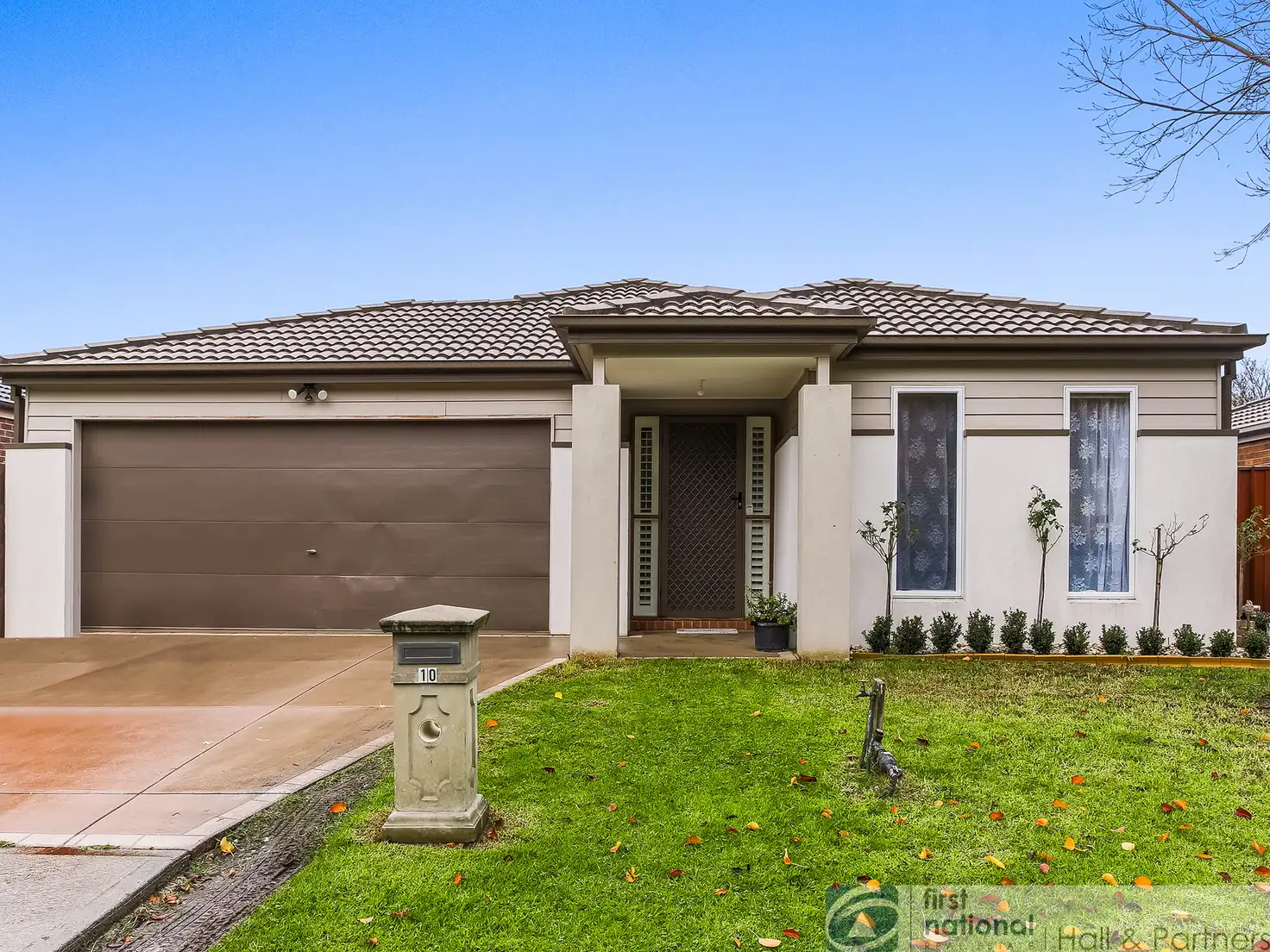 Main view of Homely house listing, 10 Algerd Way, Pakenham VIC 3810