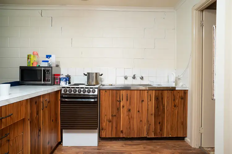 Third view of Homely unit listing, 3/695 Lavis Street, East Albury NSW 2640