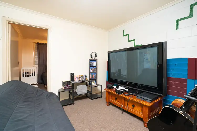 Fourth view of Homely unit listing, 3/695 Lavis Street, East Albury NSW 2640