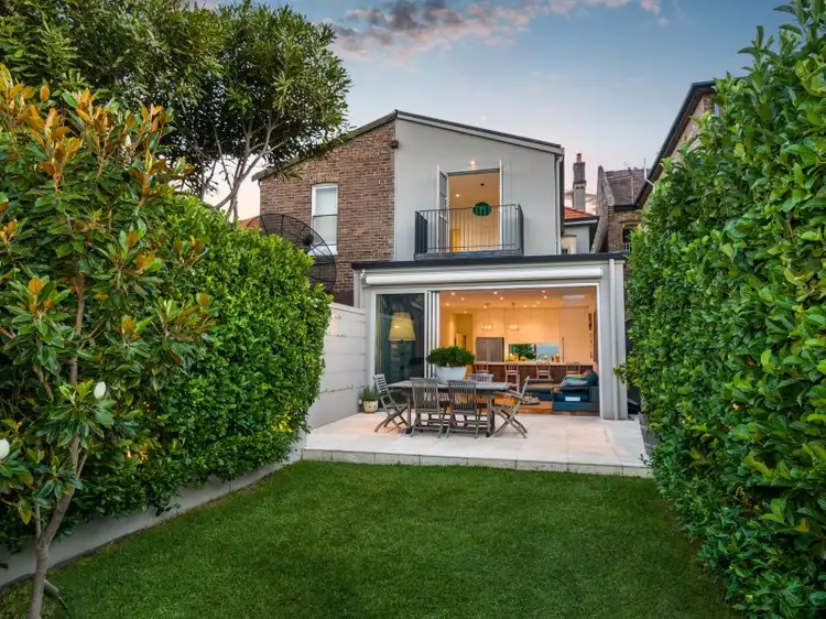 104 Macaulay Road, Stanmore NSW 2048