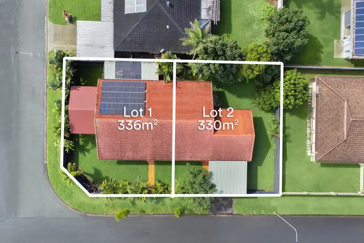 Fifth view of Homely house listing, 2 Satinwood Place, Palm Beach QLD 4221