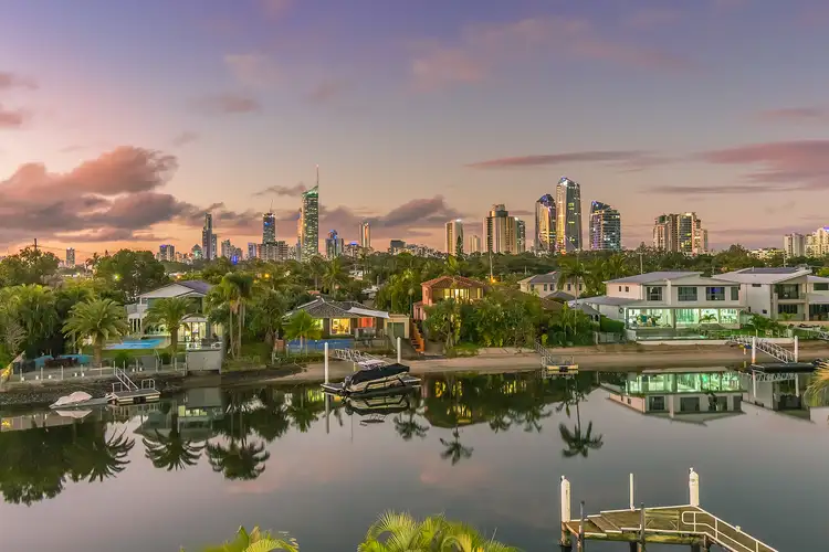 3C/11 Eady Avenue, Broadbeach Waters QLD 4218
