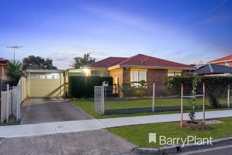 40 Kinterbury Drive, Kings Park VIC 3021