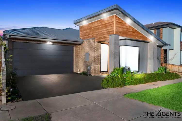 34 Waterbird Circuit, Weir Views VIC 3338