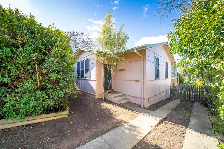 52 Agnes Avenue, Crestwood NSW 2620