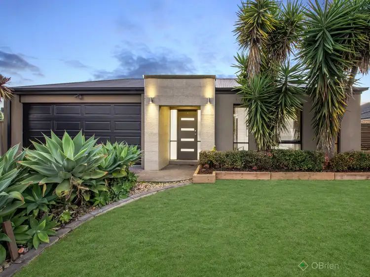 Main view of Homely house listing, 3 Viewpoint Place, Berwick VIC 3806