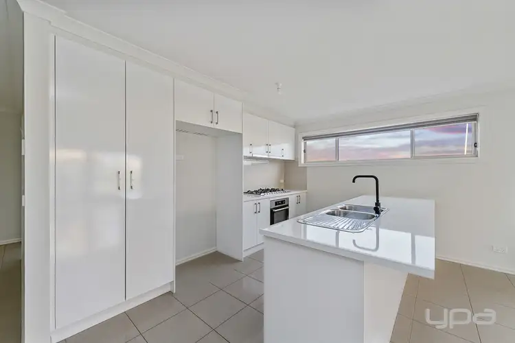 Fifth view of Homely house listing, 15 Richie Circuit, Hillside VIC 3037