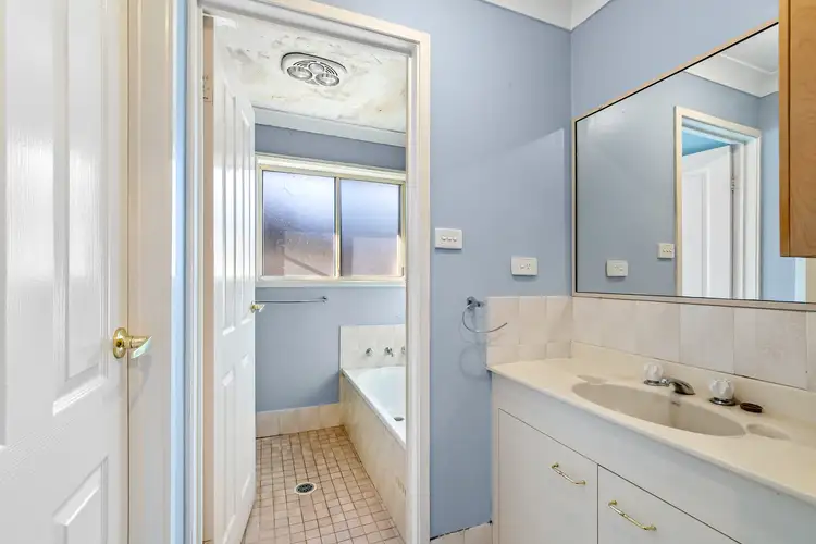 Fifth view of Homely villa listing, 5/40 Burns Road, Ourimbah NSW 2258