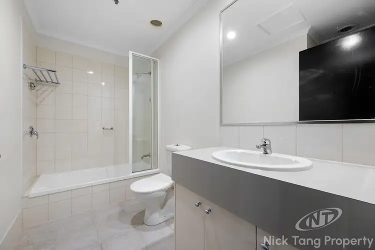 Sixth view of Homely apartment listing, 205/318 Little Bourke Street, Melbourne VIC 3000