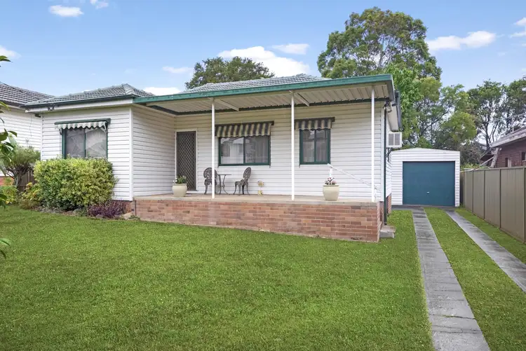 16 May Street, Constitution Hill NSW 2145