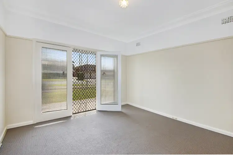 Fifth view of Homely house listing, 4 Marcia Street, Toongabbie NSW 2146