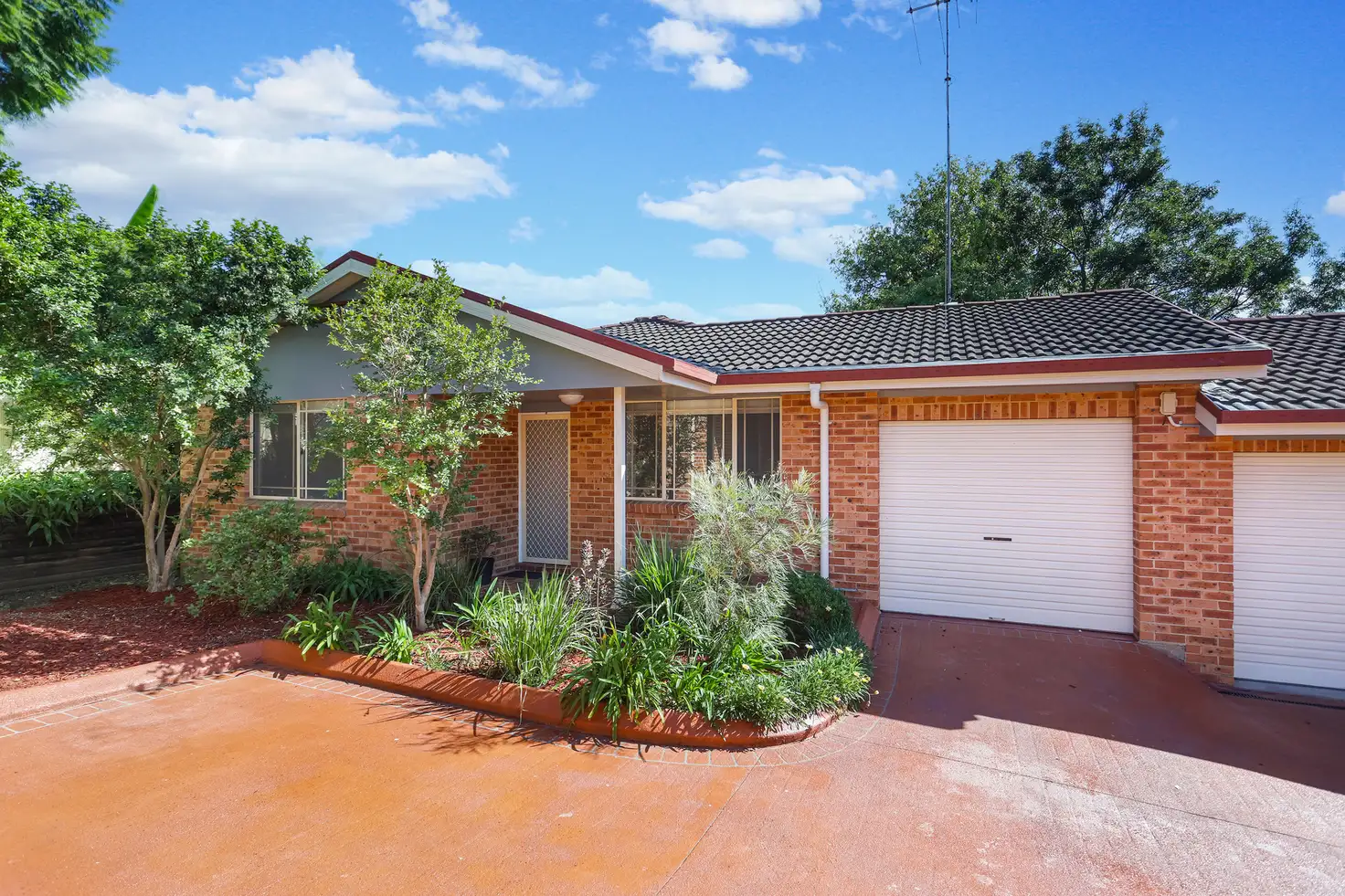 Main view of Homely villa listing, 2/158A Targo Road, Girraween NSW 2145