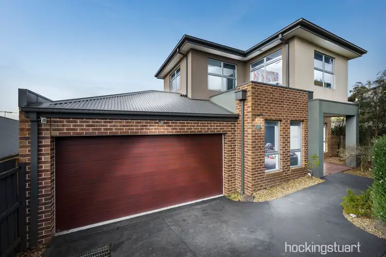 1/27 Stephen Street, Gisborne VIC 3437