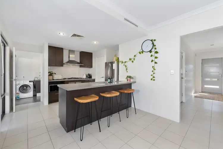 Sixth view of Homely semi-detached listing, 16E Lowes Street, Cloverdale WA 6105