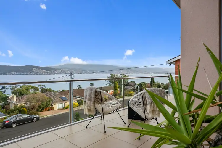 264 Carella Street