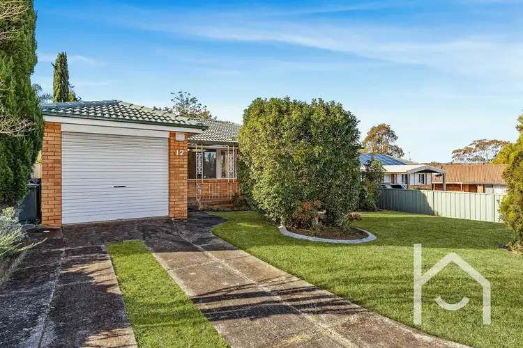 12 Cooradilla Place, Bradbury NSW 2560