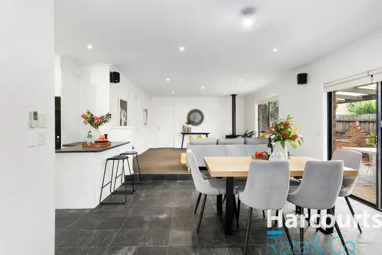 Third view of Homely house listing, 5 Parkview Court, Lalor VIC 3075