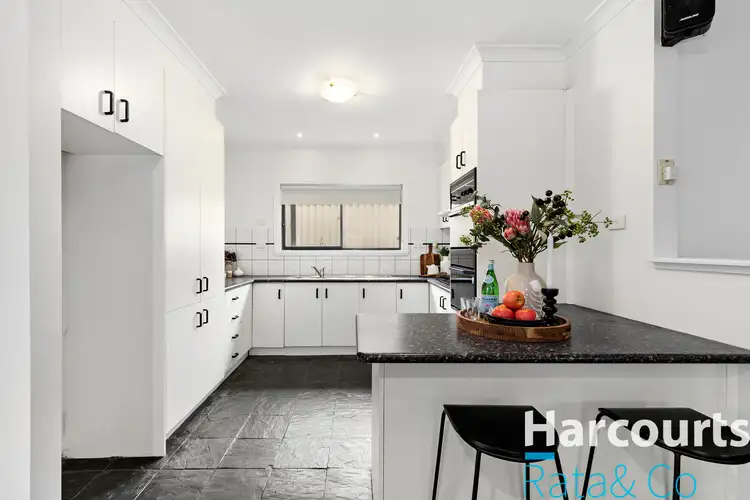 Fourth view of Homely house listing, 5 Parkview Court, Lalor VIC 3075