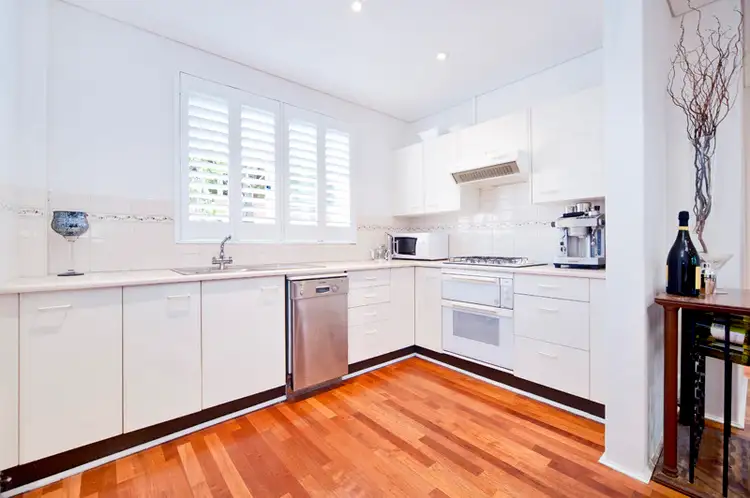 3/52 Greenwich Road