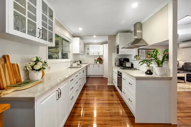 308 Hunchy Road, Hunchy QLD 4555