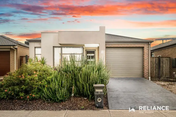 8 Pottery Avenue, Point Cook VIC 3030