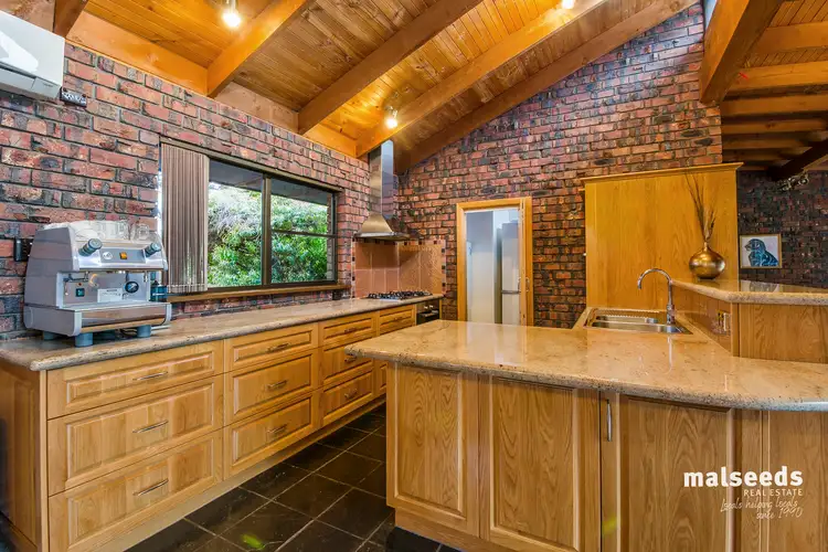 Sixth view of Homely house listing, 10 Vivienne Avenue, Mount Gambier SA 5290