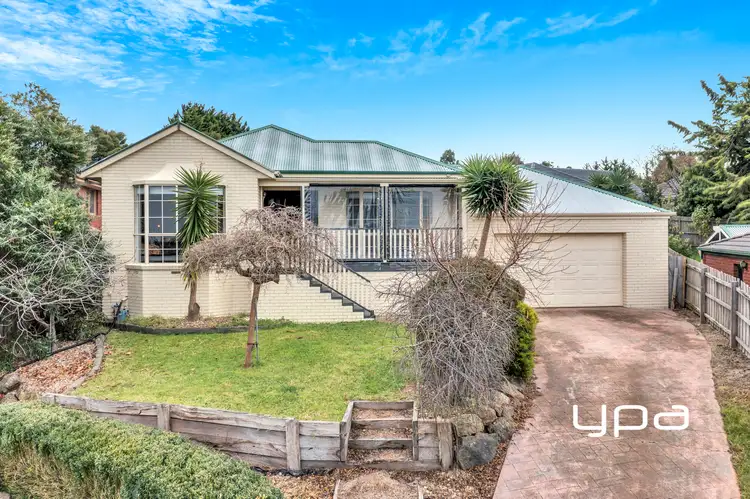 6 Officer Court, Sunbury VIC 3429