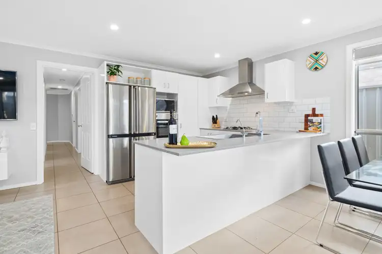 15 Eucla Avenue, Warradale SA 5046