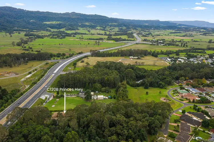 C120B Princes Highway, Bomaderry NSW 2541