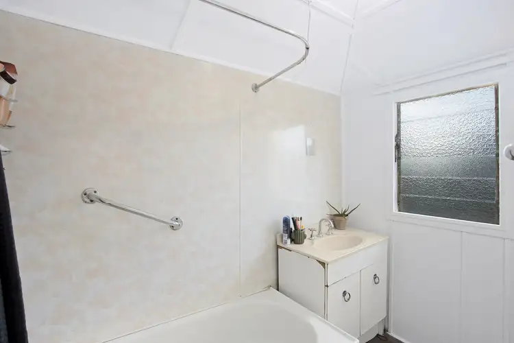 Fifth view of Homely house listing, 289 Dean Street, Berserker QLD 4701