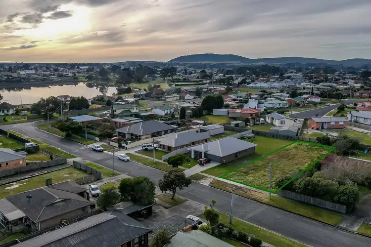 7 Burnett Street, George Town TAS 7253