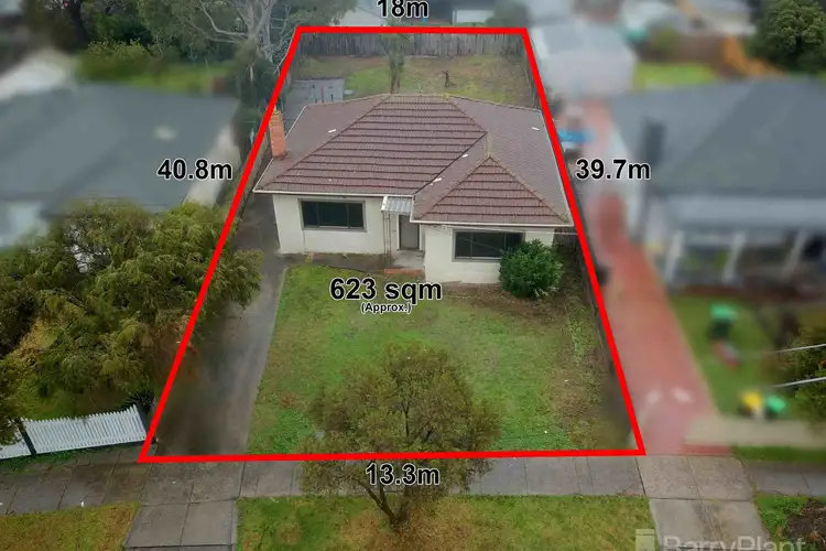 Second view of Homely house listing, 21 Tarana Avenue, Glenroy VIC 3046
