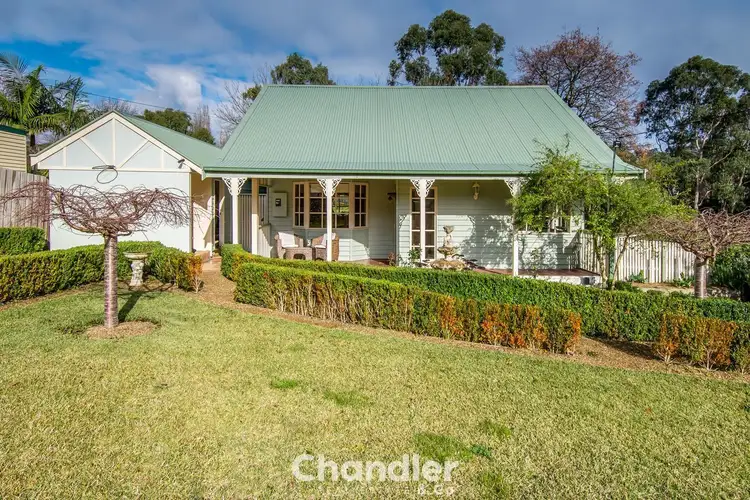 4 Alec Street, Tecoma VIC 3160