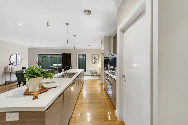 Fifth view of Homely house listing, 116 Catherine Drive, Hillside VIC 3037