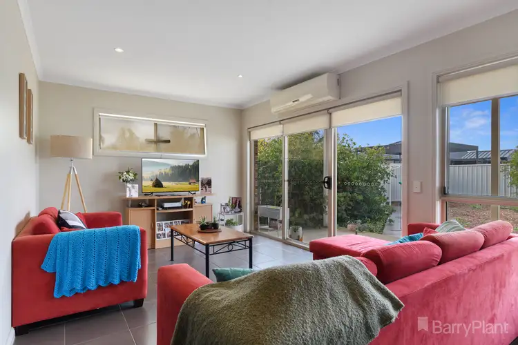 Fifth view of Homely house listing, 8B Market Garden Circuit, Epsom VIC 3551
